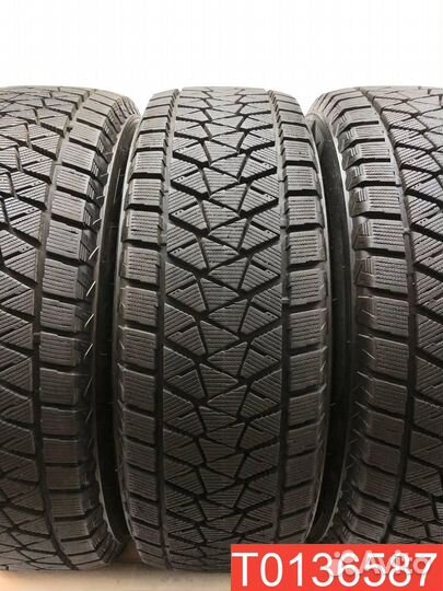 Bridgestone Blizzak DM-V2 235/65 R17 108S