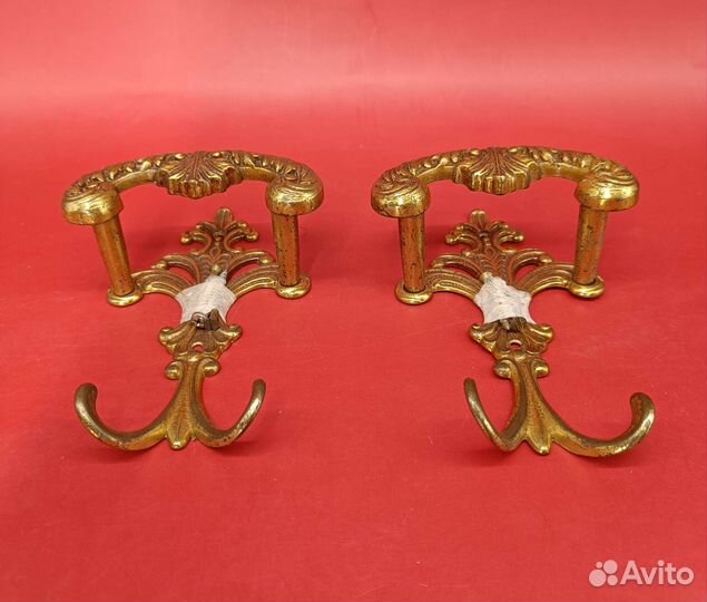 Крючок. Вешалка. Винтаж. Бронза