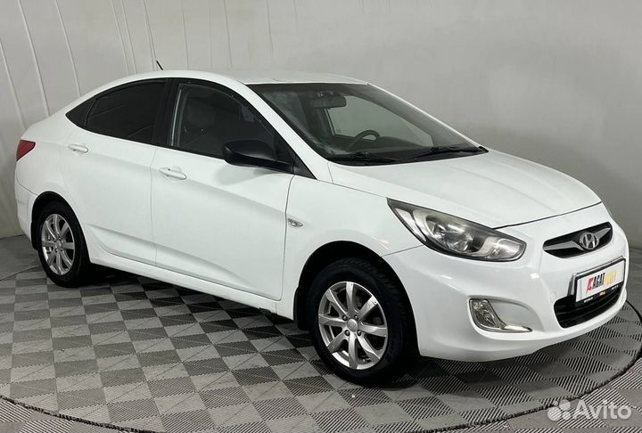 Hyundai Solaris 1.6 AT, 2013, 203 100 км