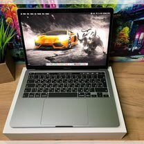 Macbook pro 13 2020 i7 32gb Custom