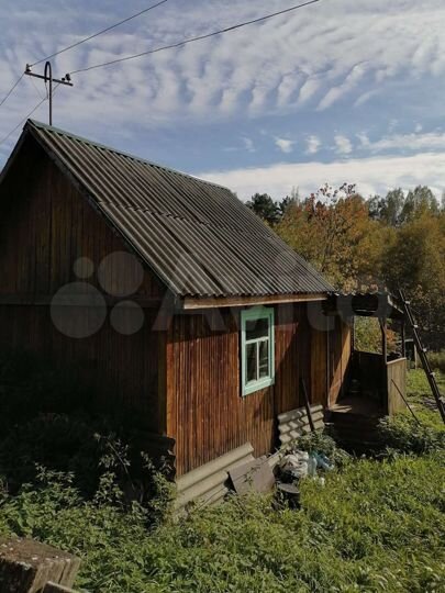 Дача 20 м² на участке 7 сот.