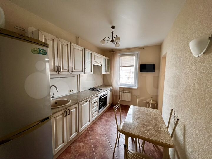 2-к. квартира, 60 м², 7/9 эт.