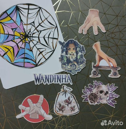 Значки Wednesday