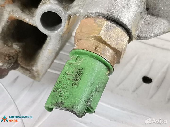 Корпус термостата Peugeot 206 2001 1336Q4