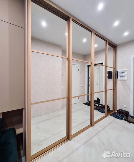 Шкаф с антресолью