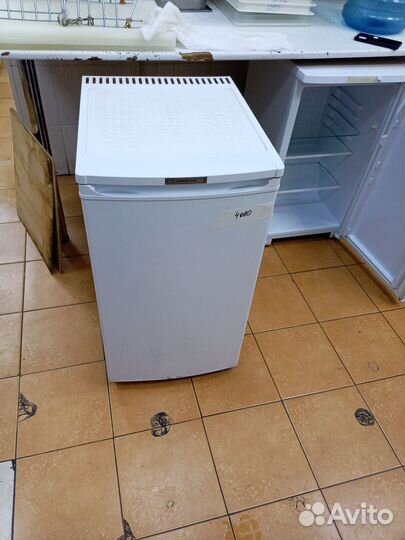 Холодильник Саратов высота 87 см, ширина 50