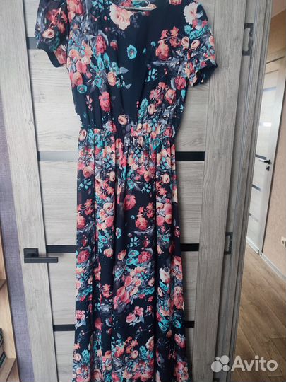 Платье женское 46 48
