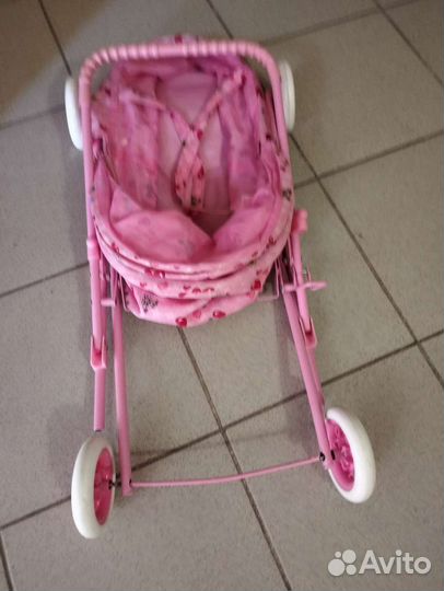 Коляска кукольная