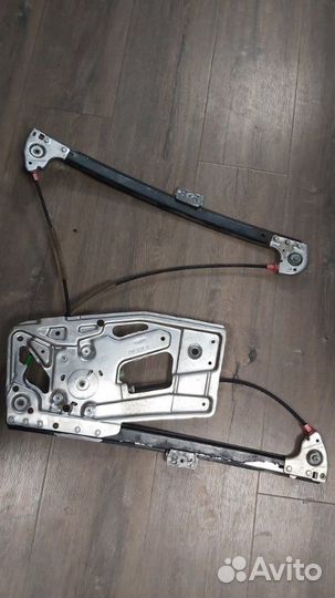 Стеклоподъемник передний правый Bmw 520I E39 M52
