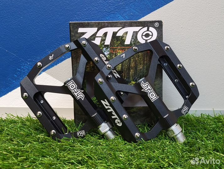 Педали для велосипеда