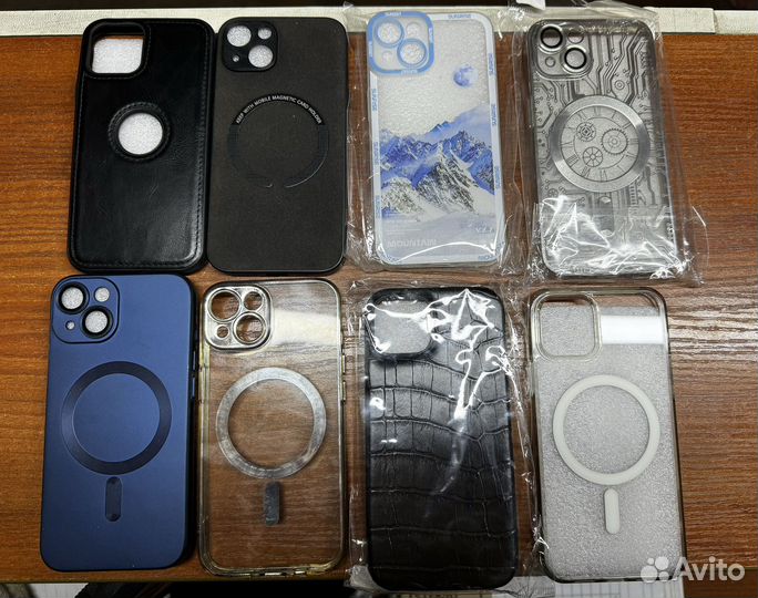 Чехол на iPhone 14