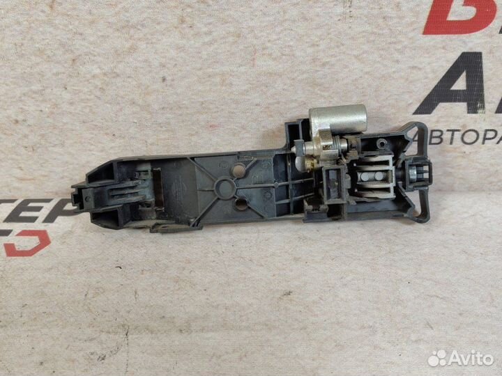 Ручка двери наружная правая Nissan Note Е11