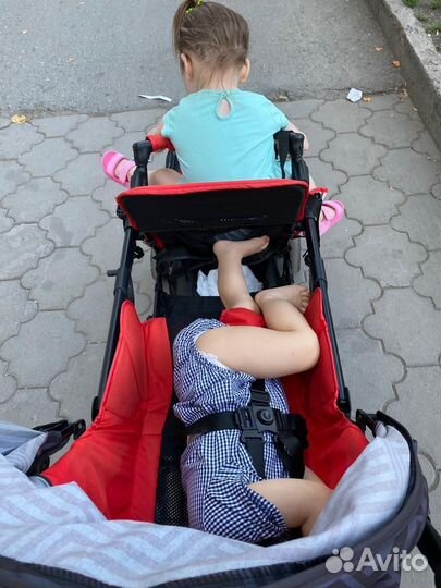 Коляска для двойни или погодок