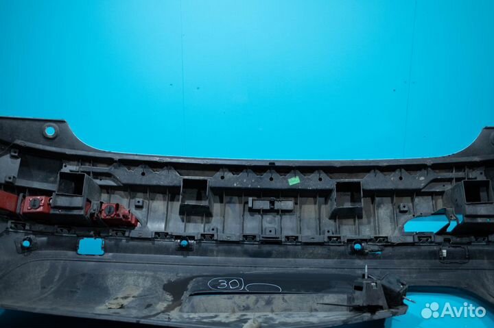 30 Бампер задний Audi Q 3