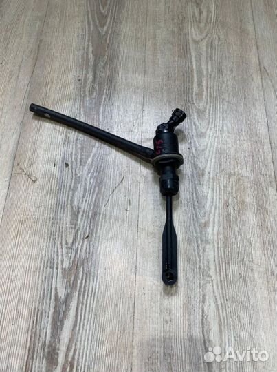 Главный цилиндр сцепления гцс Nissan almera G15