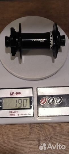 Втулки Race Face Trace 15x110, 12x148 32H XD / HG