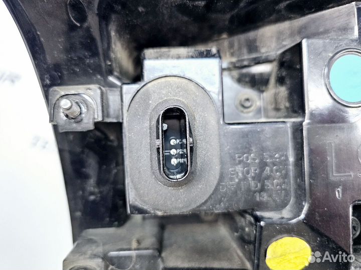 Фонарь задний левый Tesla Model 3 2021 1077397-00