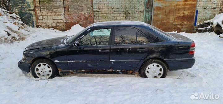 Авторазборка Мерседес 202