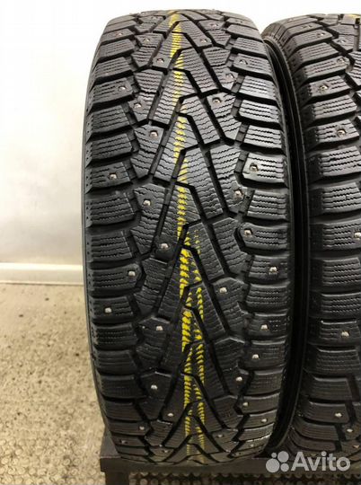 Pirelli Ice Zero 215/65 R17 98W