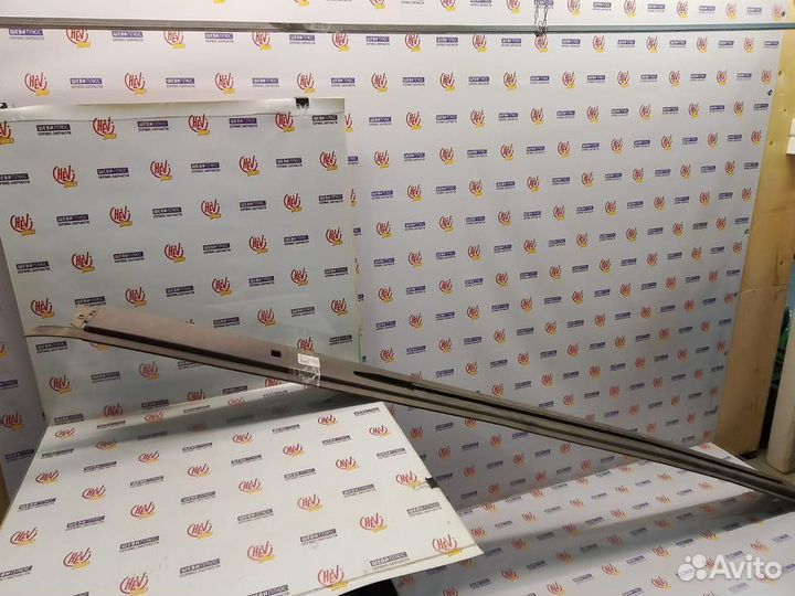 Рейлинг продольный правый правый Hummer H3