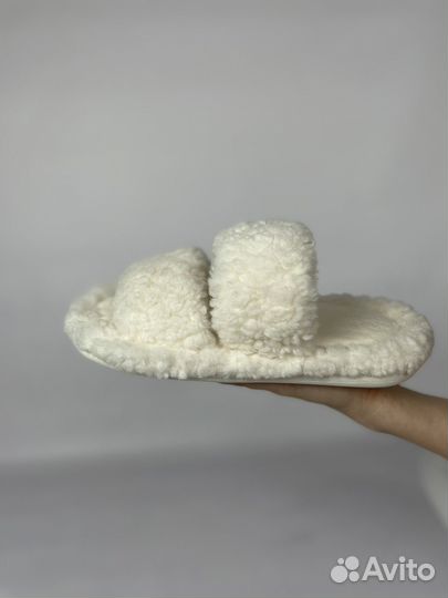 Женские домашние тапочки