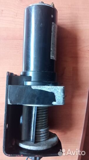 Лебедка электрическая 12v бу