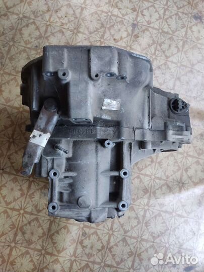 Корпус МКПП и внутренности