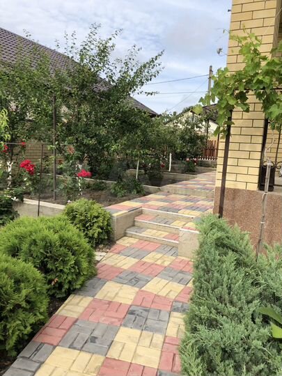 Дом 198 м² на участке 10 сот.