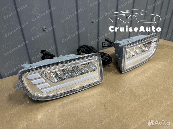 Противотуманки Land Cruiser 100 бегающие LED светл