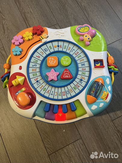 Развивающий столик детский
