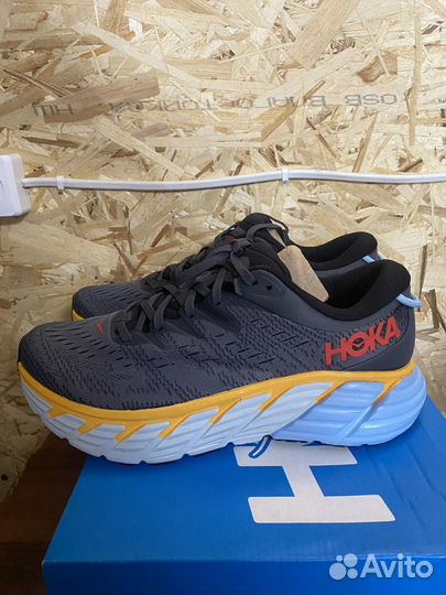 Беговые кроссовки hoka gaviota 4