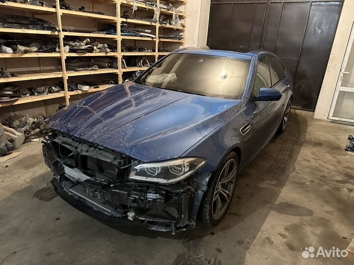 BMW M5 F10 по запчастям