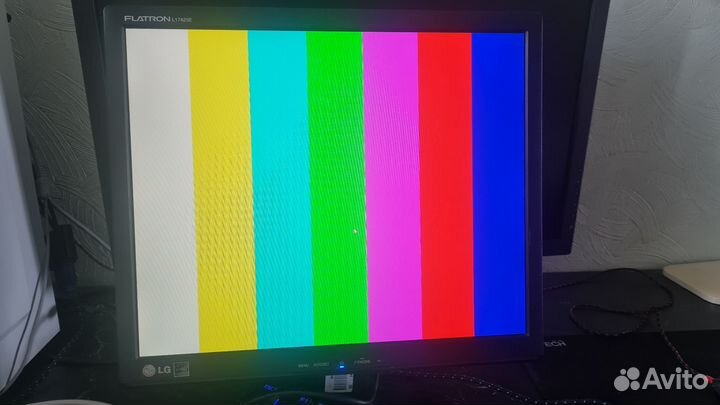 Монитор LG flatron l1742se