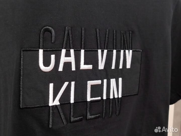 Футболка Calvin Klein