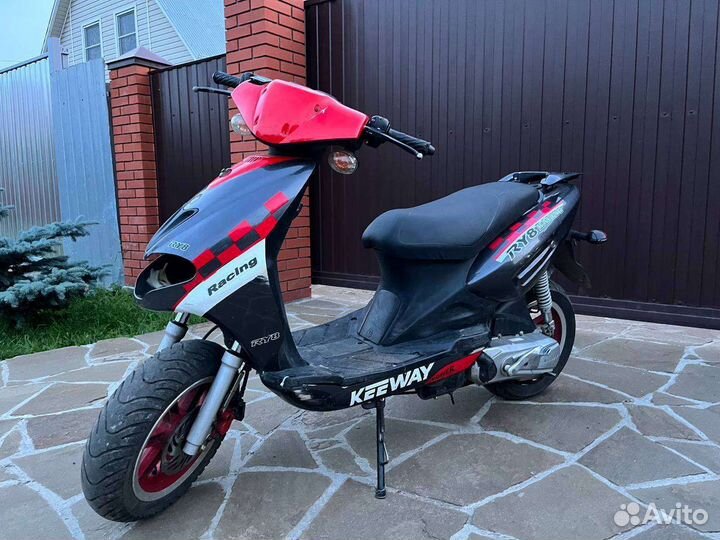 Скутер Keeway RY8 50