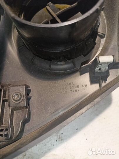 Накладка на торпедо Nissan Almera G15 K4MA490