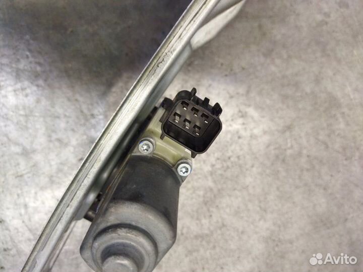 Стеклоподъемник задний правый Ford Focus 3 хэтчбек