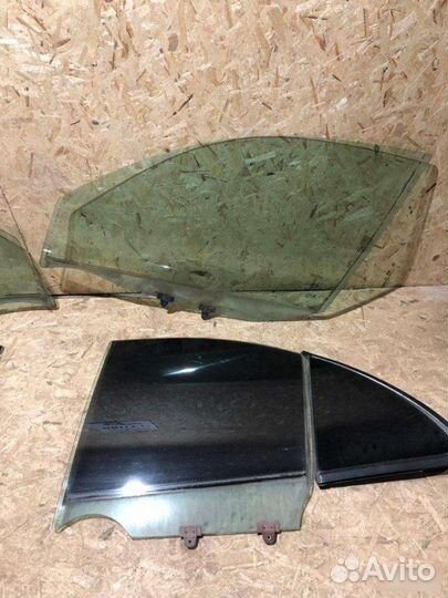 Стекло двери заднее Nissan Almera N16