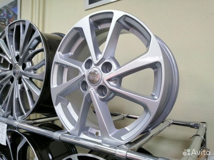 Диск литой кик кс861 6x15 4x100 ET50 DIA60.1 сильв