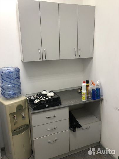 Комплект офисной мебели + кухня