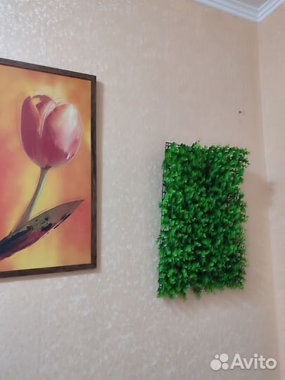 Туалетный столик с зеркалом