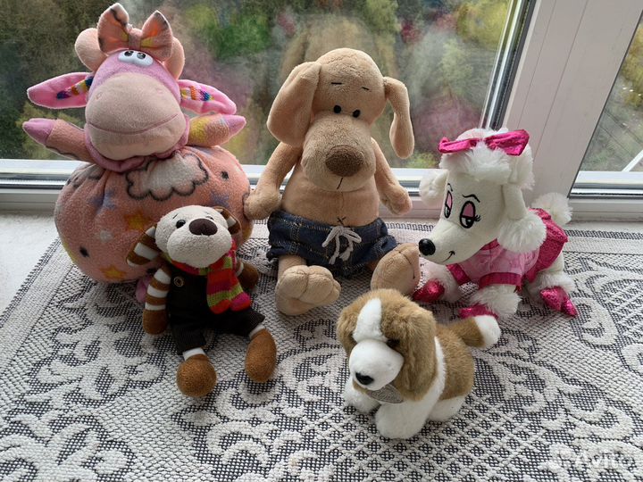 Мягкие игрушки собаки, тигры, кенгуру и др