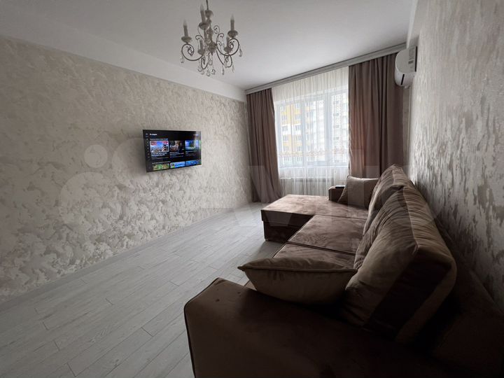 2-к. квартира, 78 м², 4/10 эт.