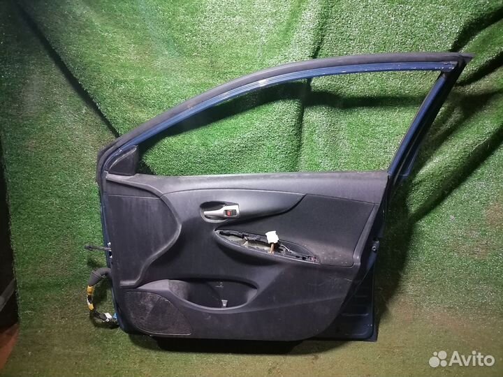 Дверь передняя правая Toyota Corolla NRE150