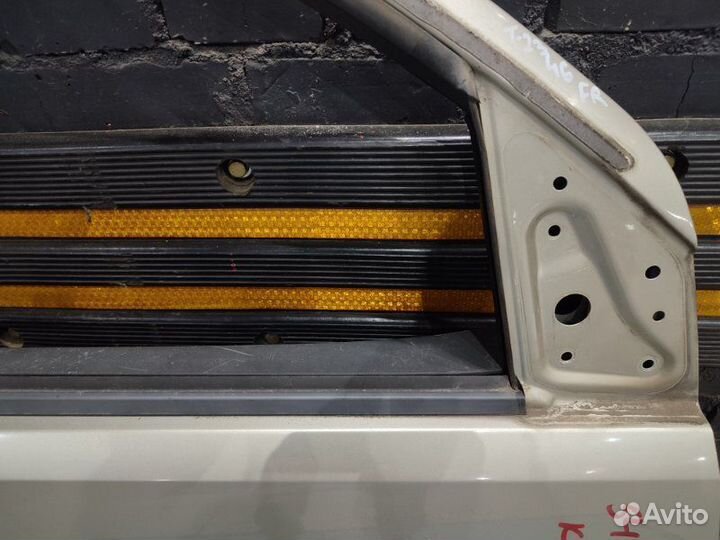 Дверь передняя правая Toyota Passo KGC10-0263924