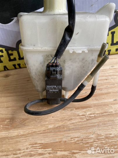 Бачок омывателя Toyota Vista Ardeo (sv50) 1998-20