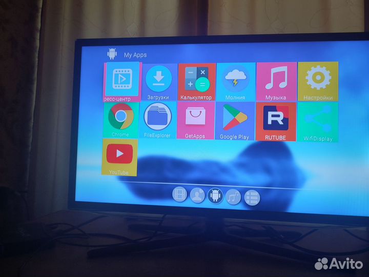 Телевизор SMART tv 32 3д,новая подсветка