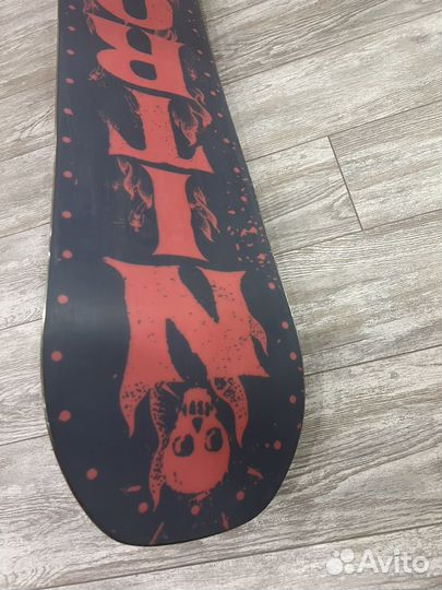 Продам сноуборд nitro diablo с креплениями flow