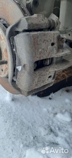 Суппорт передний правый Volvo S40 седан B4184S2