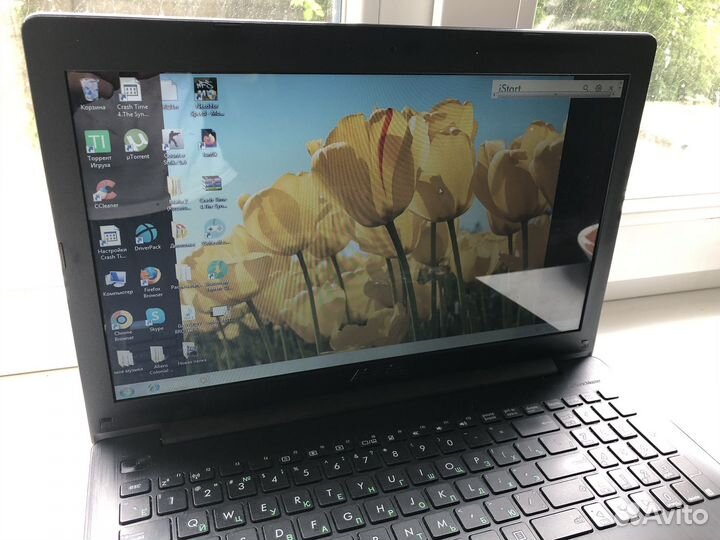 Ноутбук Asus X553M